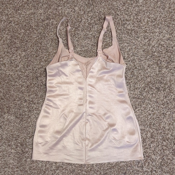 Ruby Ribbon Lace Cami - Picture 3 of 5